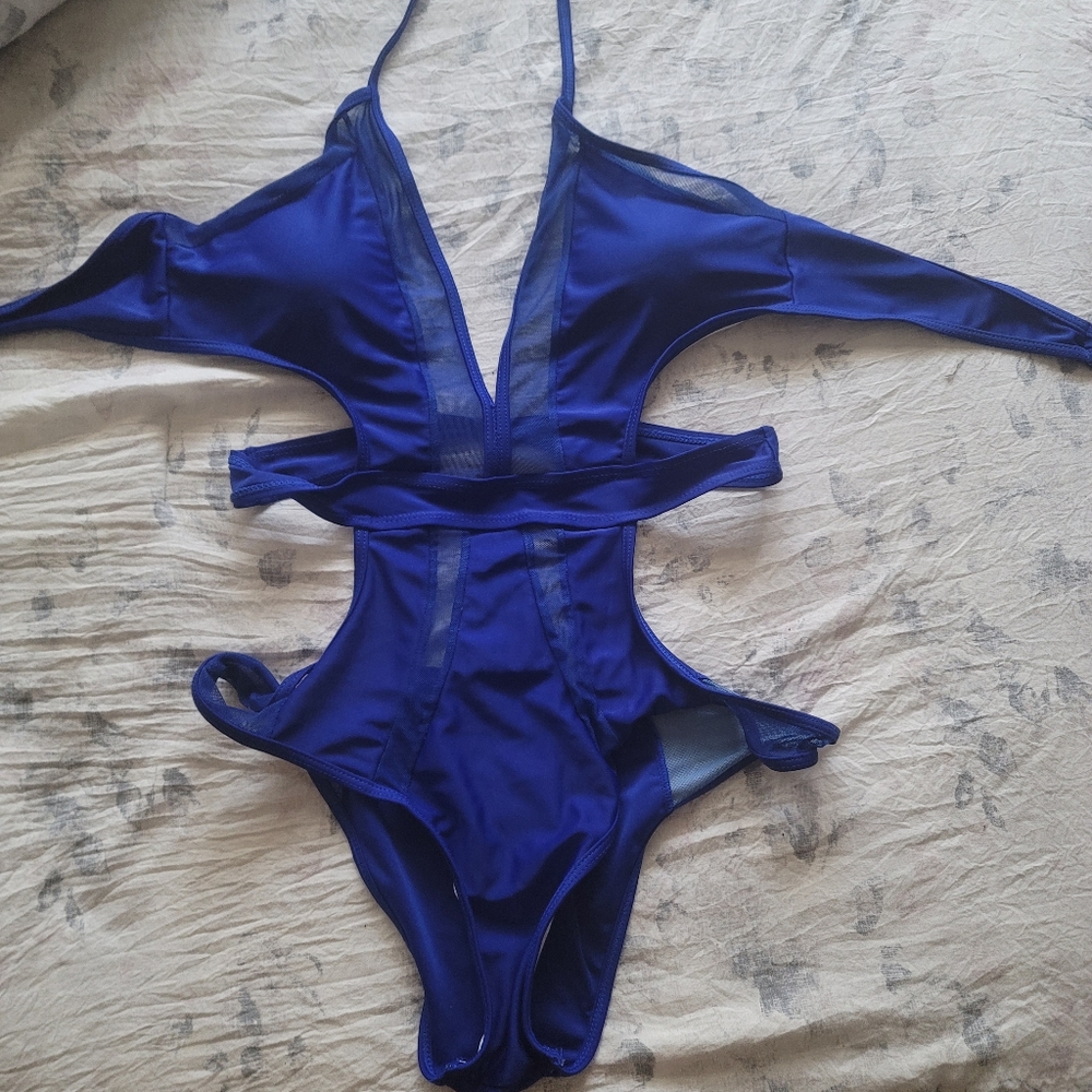 Blue monikini